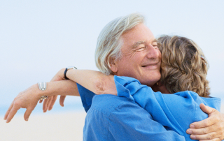 An image of a baby boomer couple who is living a minimalist life after downsizing.